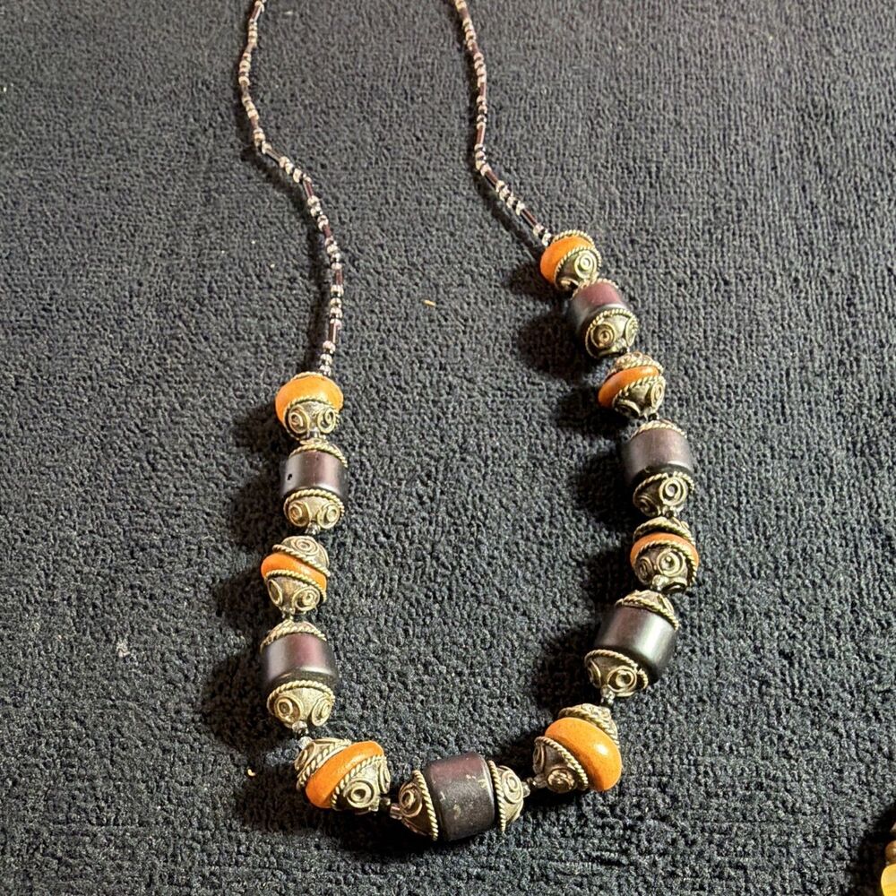 Vintage Bakelite Beaded Ethnic Tribal Necklace Butterscotch & Black Barrel Beads